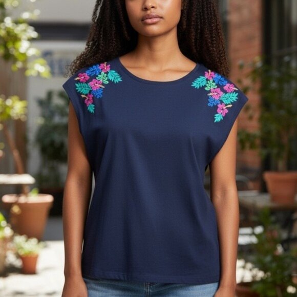 Talbots Petites Navy Embroidered Cap Sleeve T-Shirt Lp 100% Cotton, Large Petite - Picture 2 of 9